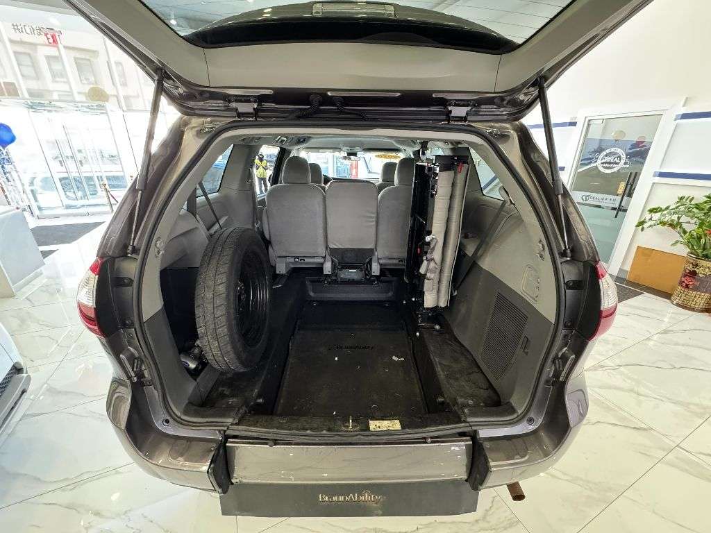 Spacious interior of a pre-owned car at Ideal Auto Bensonhurst, Brooklyn